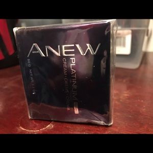 ANEW Platinum Night Cream